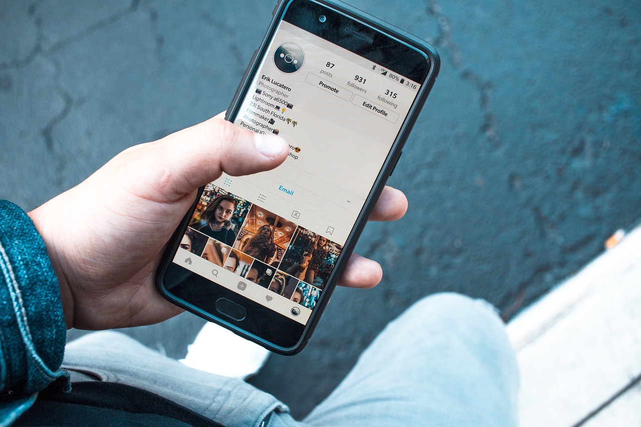 Send Secret Letters with New App